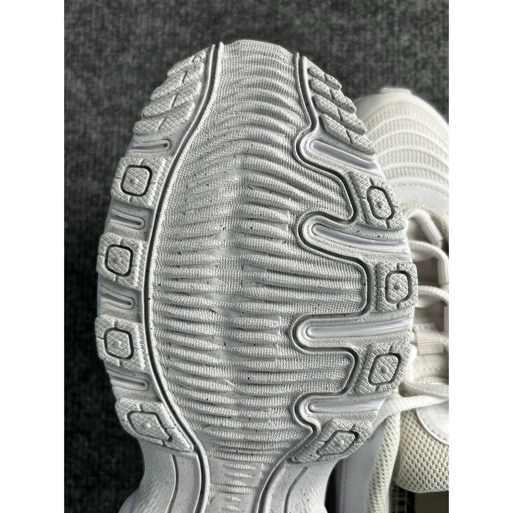 Nike Air Max Fire Women's Size 8 Triple White Athletic Shoes - Picture 9 of 12